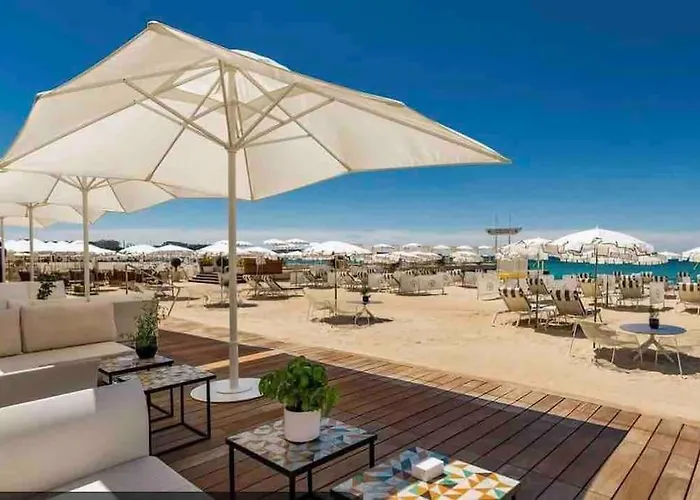 Cannes Centre , Magnifique , 5 Min Palais